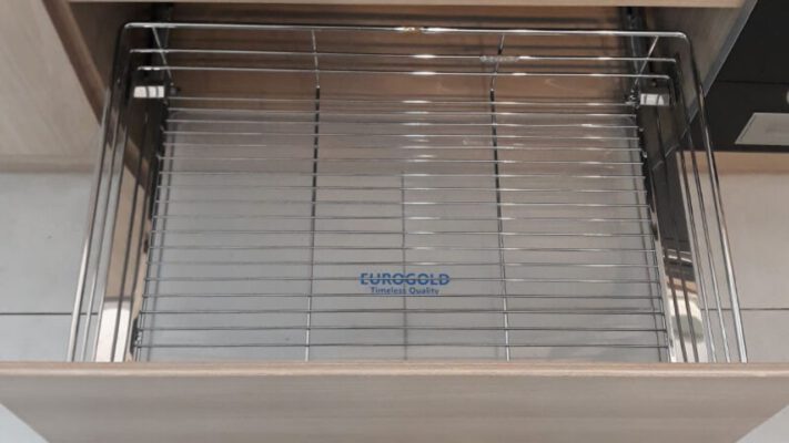 Giá Xoong Nồi Inox Gắn Cánh Eurogold