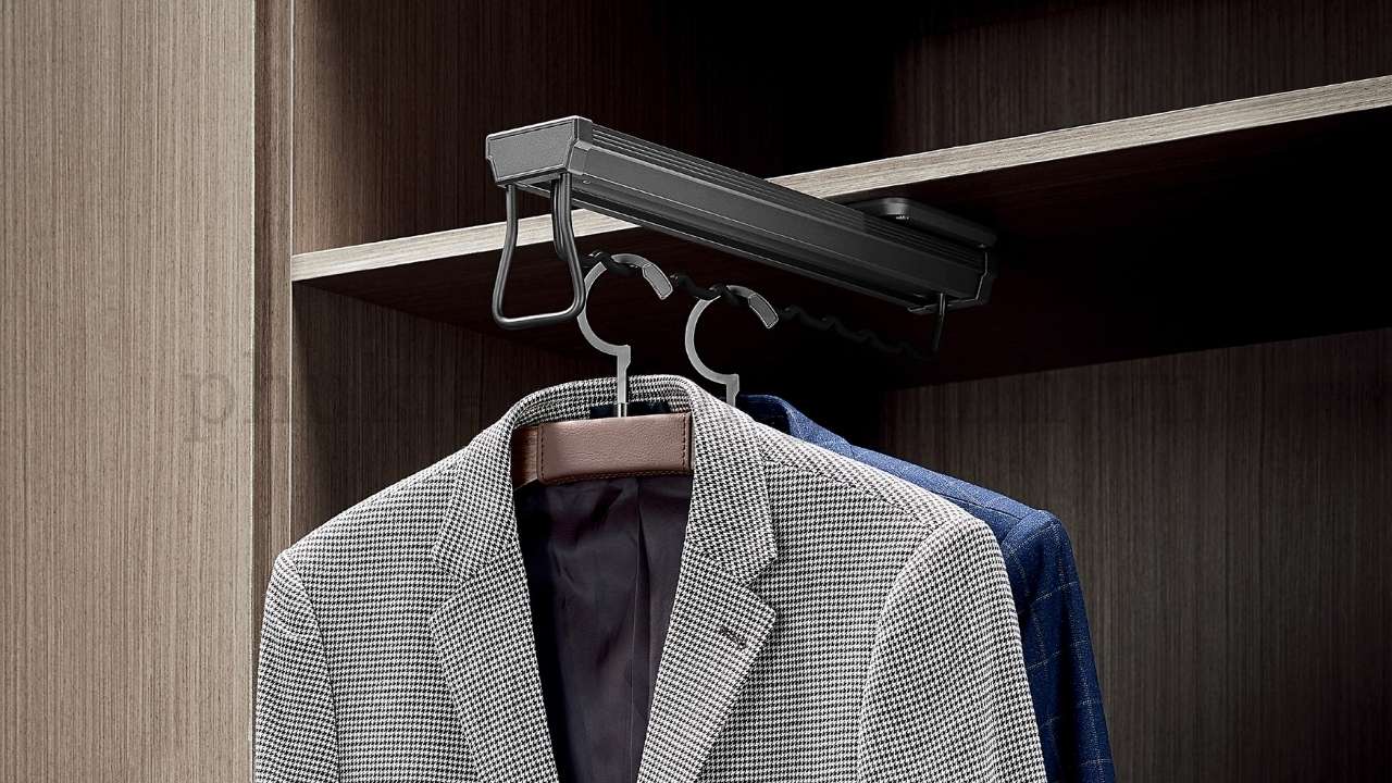 Mẫu giá treo quần áo 8 nút thông minh Garis