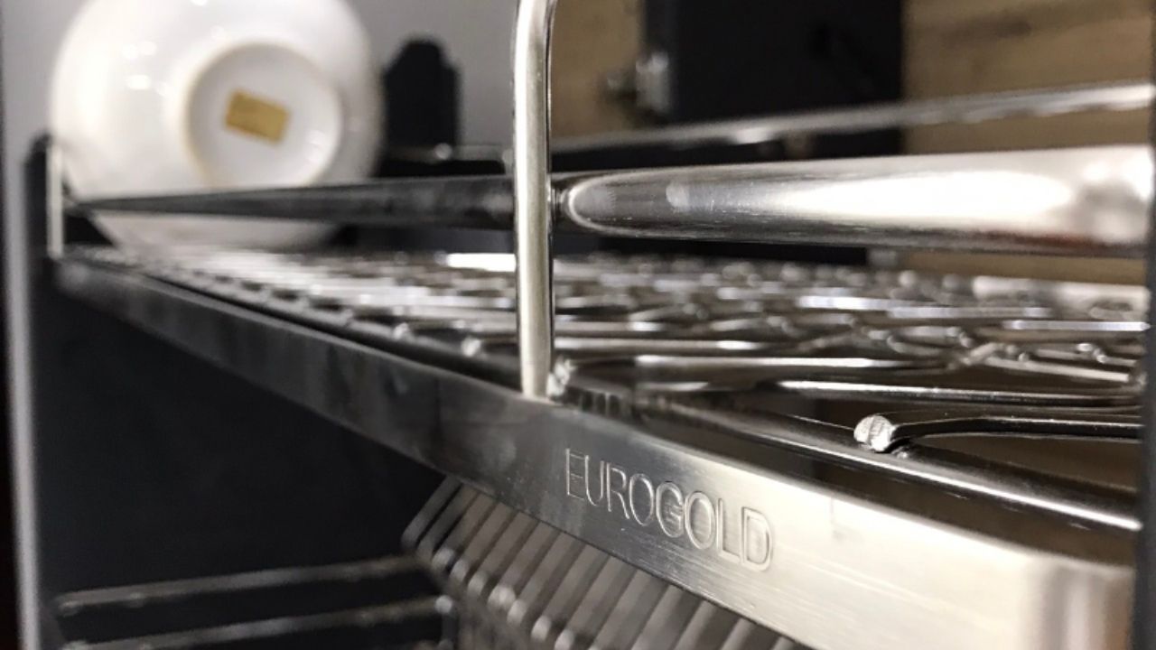 Chất Liệu Quyết Định Đến Tuổi Thọ Giá Bát Nâng Hạ