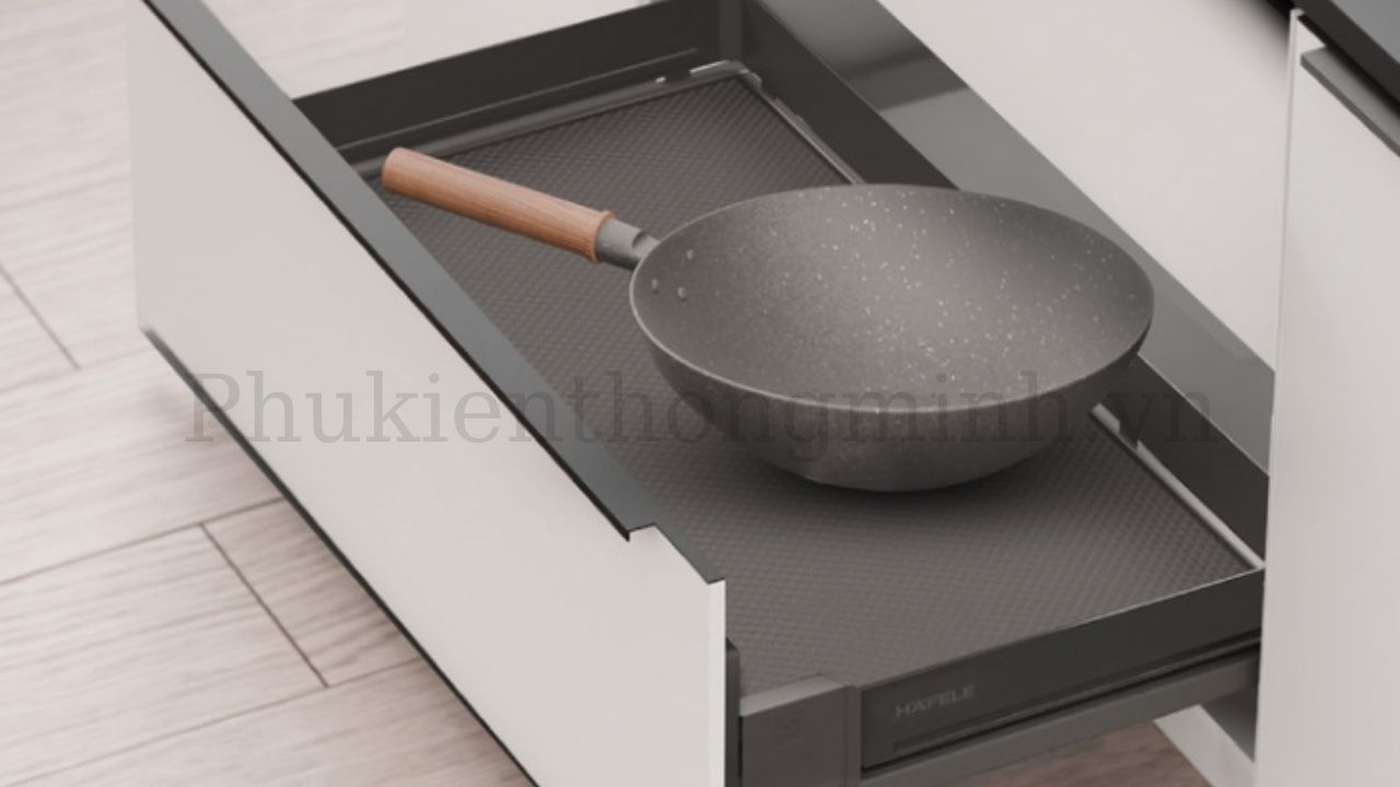 Giá Xoong Nồi Hafele 900