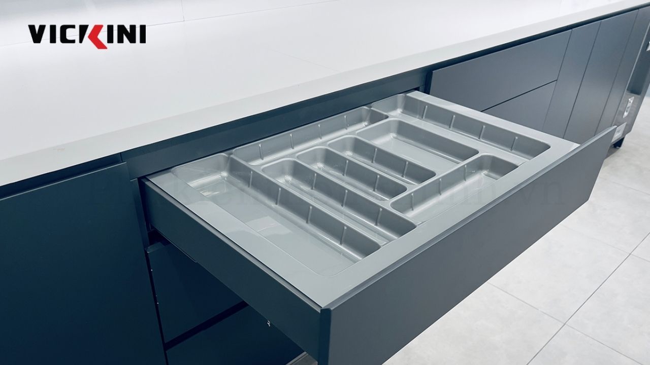 Khay Chia Muỗng Đũa Vickini