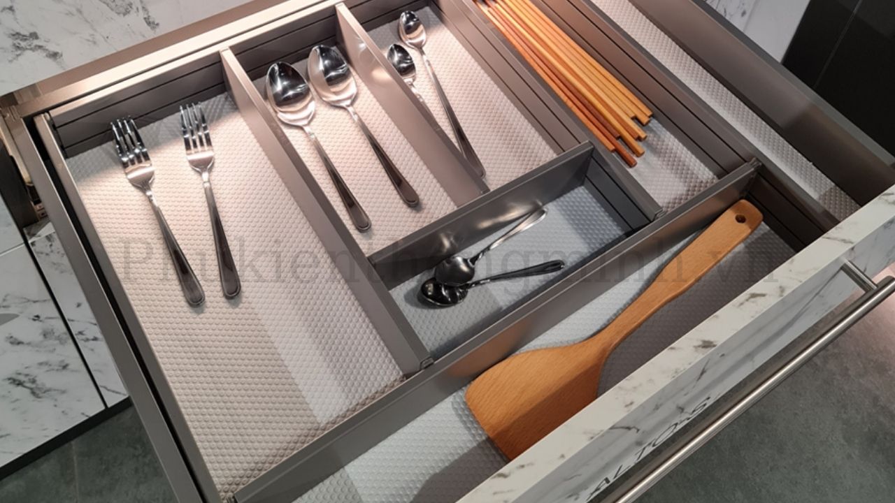 Khay chia muỗng đũa Hafele đa dạng kích thước