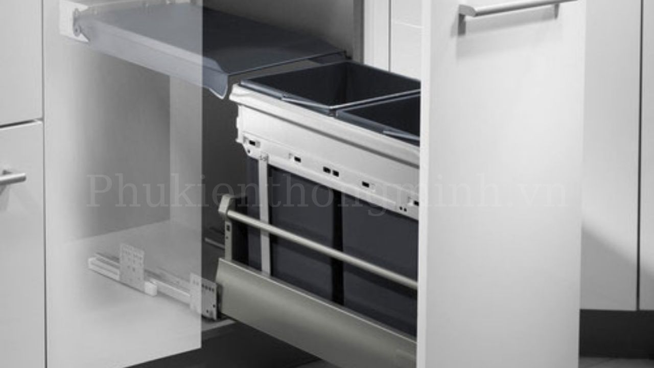 Thùng Rác Âm Tủ Hafele