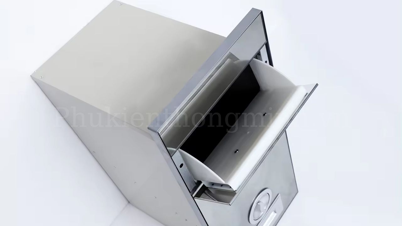 Bí quyết lắp đặt và vệ sinh thùng gạo mặt gương Eurogold để luôn bền đẹp