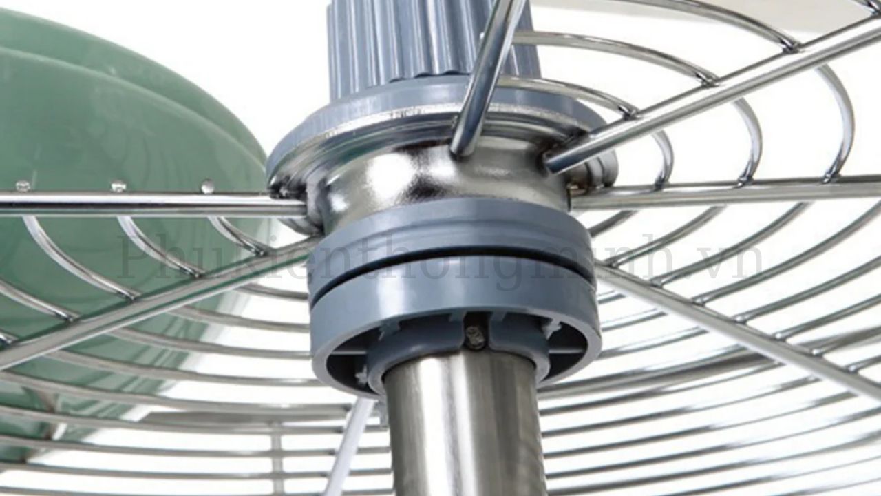 Khả năng vận hành êm ái của dòng mâm xoay góc Eurogold