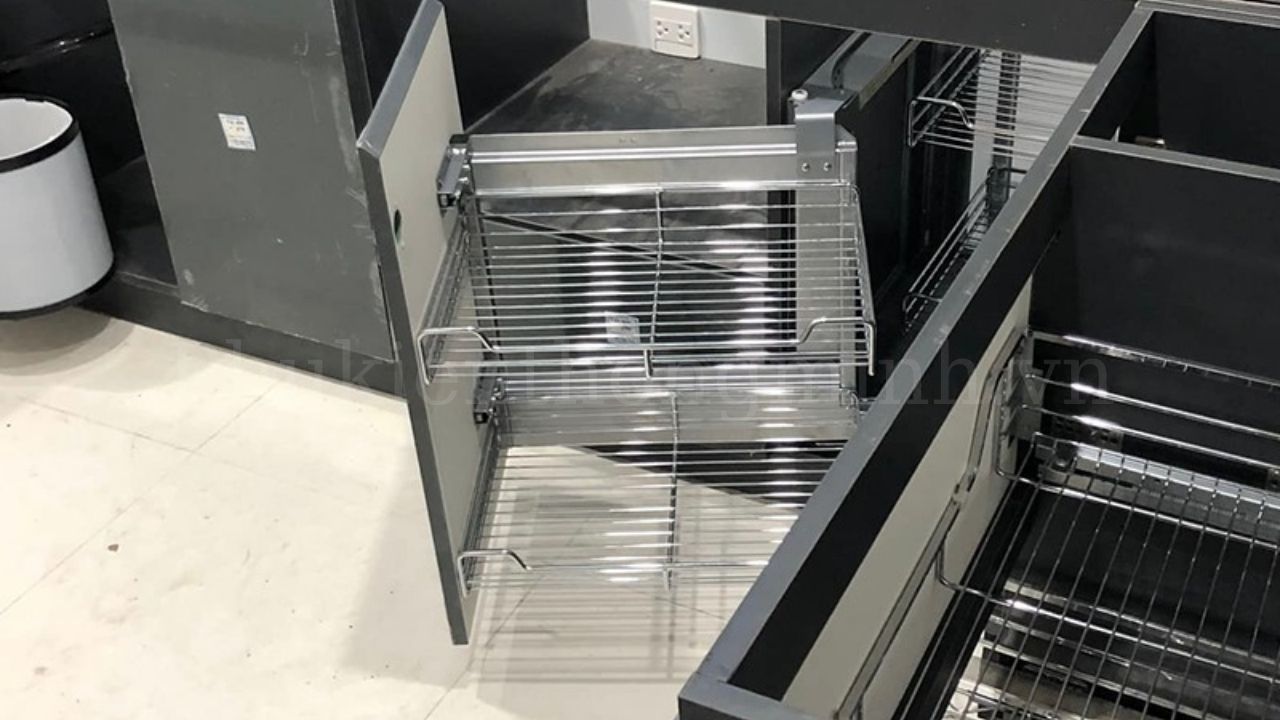 Kinh nghiệm lựa chọn và lắp đặt kệ góc tủ bếp Eurogold phù hợp không gian