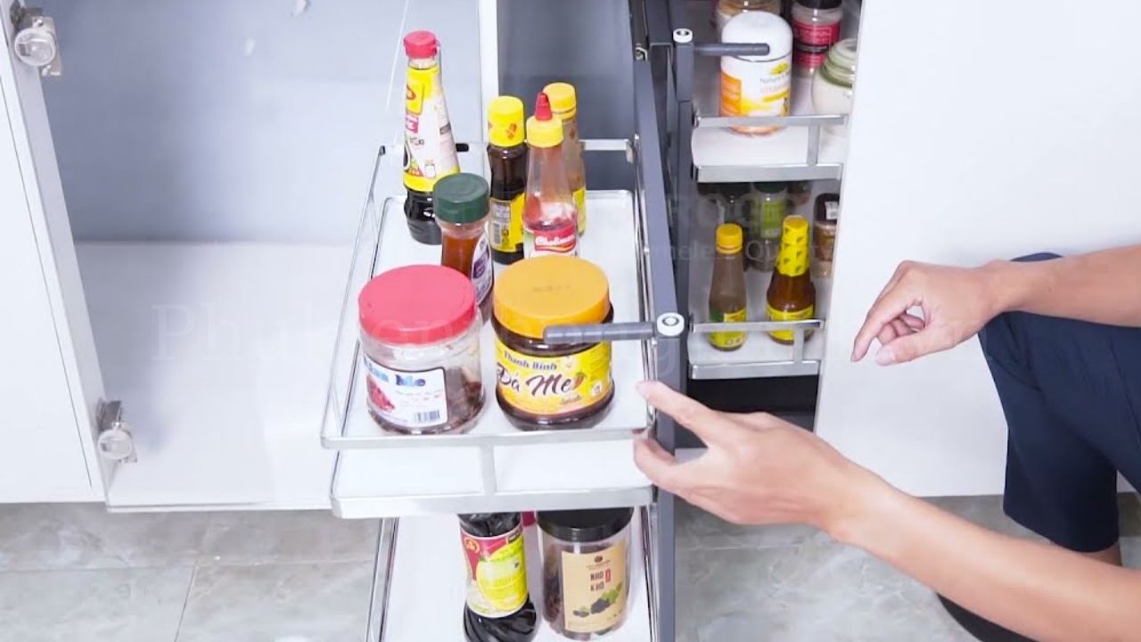 Những lưu ý cần thiết khi lắp đặt kệ góc mở toàn phần cho tủ bếp dưới